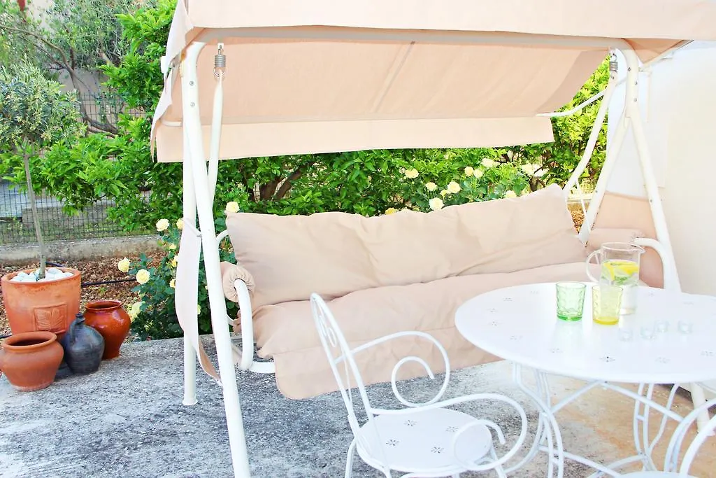 تروغير Apartment Navita