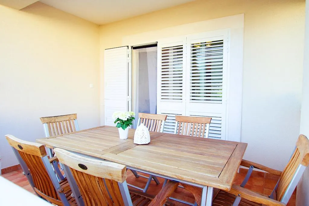 تروغير Apartment Navita كرواتيا